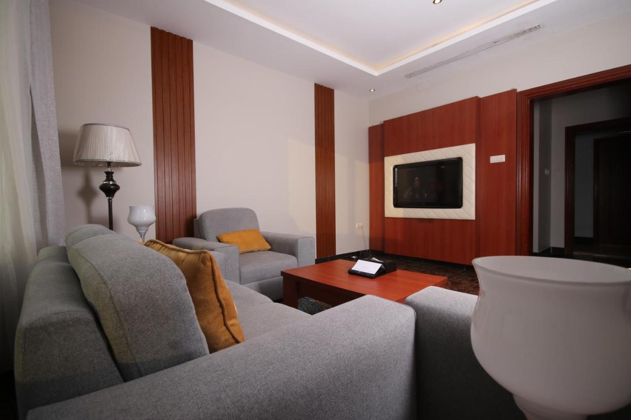 Tobal Al Zahra Hotel Apartments Yidda Exterior foto
